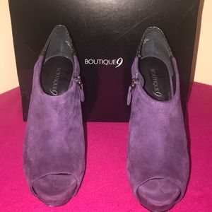Boutique 9 Purple Colton open toe Bootie, size 7M